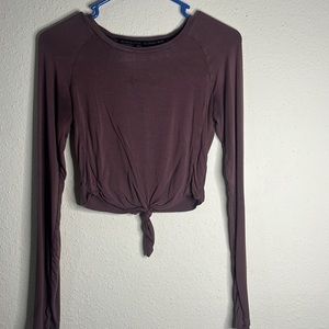 Long sleeve alphalete crop top